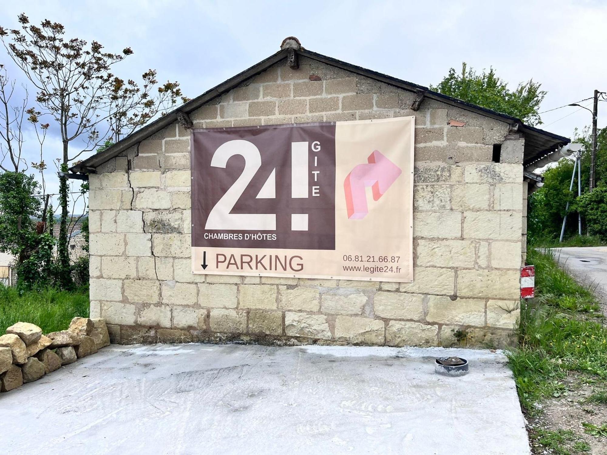 Le Gite 24 Proche Du Futuroscope Beaumont  エクステリア 写真